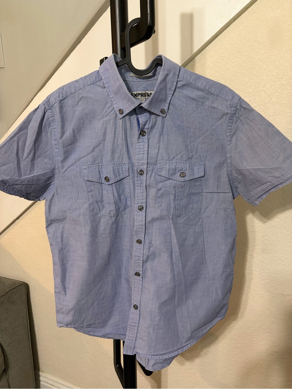 Express Men’s Light Blue Short Sleeve Button-Down Casual Shirt